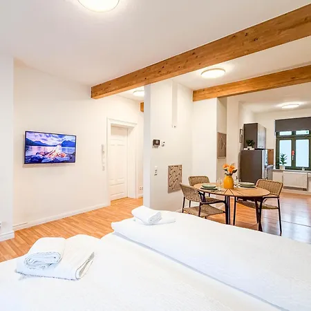 Cozyhome Mitte 公寓 *